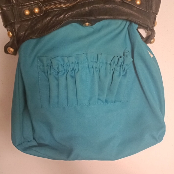 Cargo Slouchy Black Leather Gold Hardware Shoulder Handbag Steven  Steve Madden - Picture 7 of 14